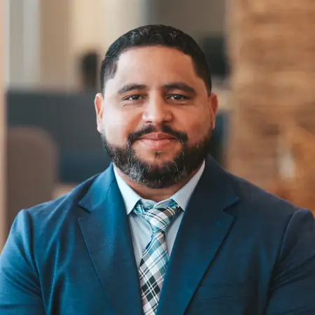 Picture of Chris Hernandez